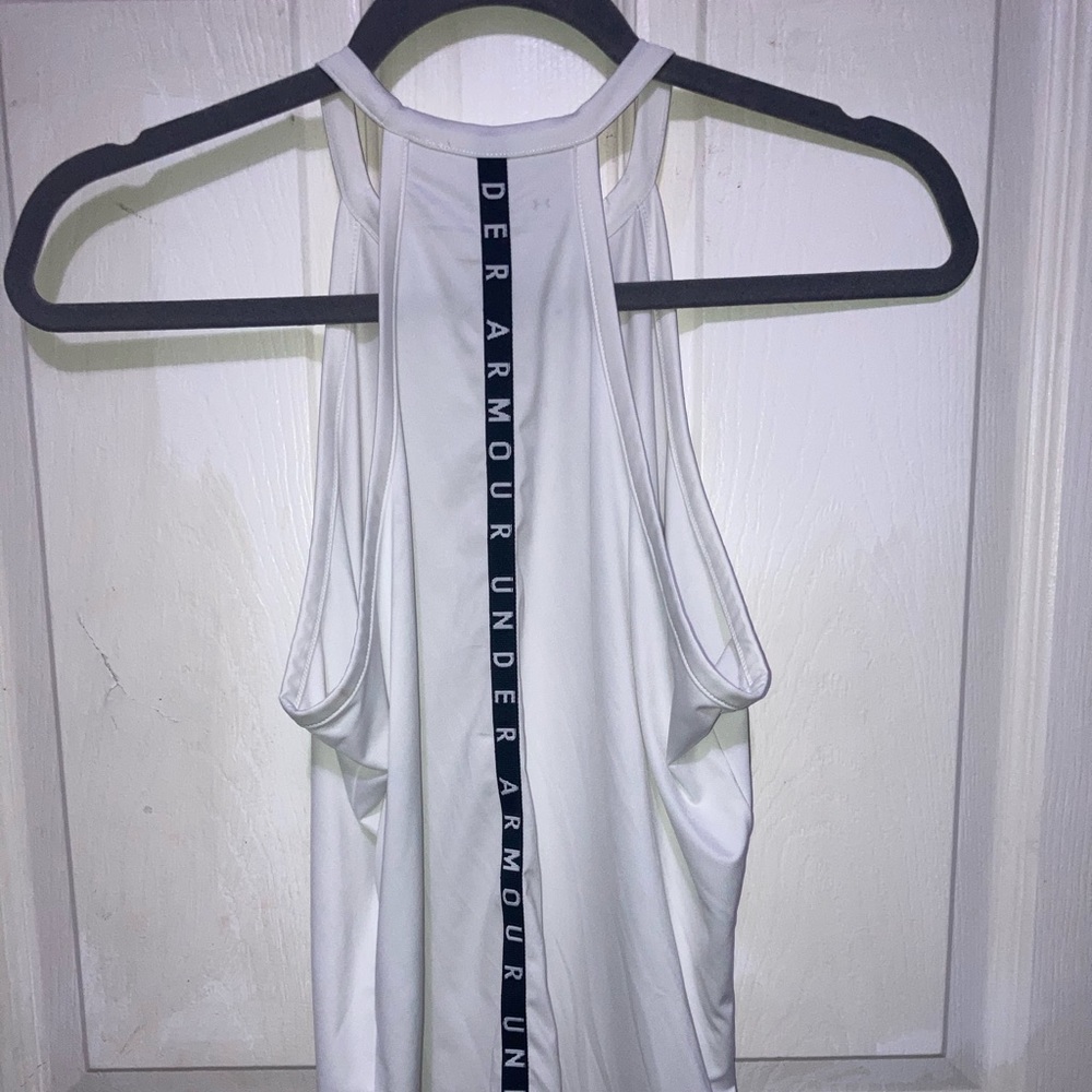 Under Armour Top